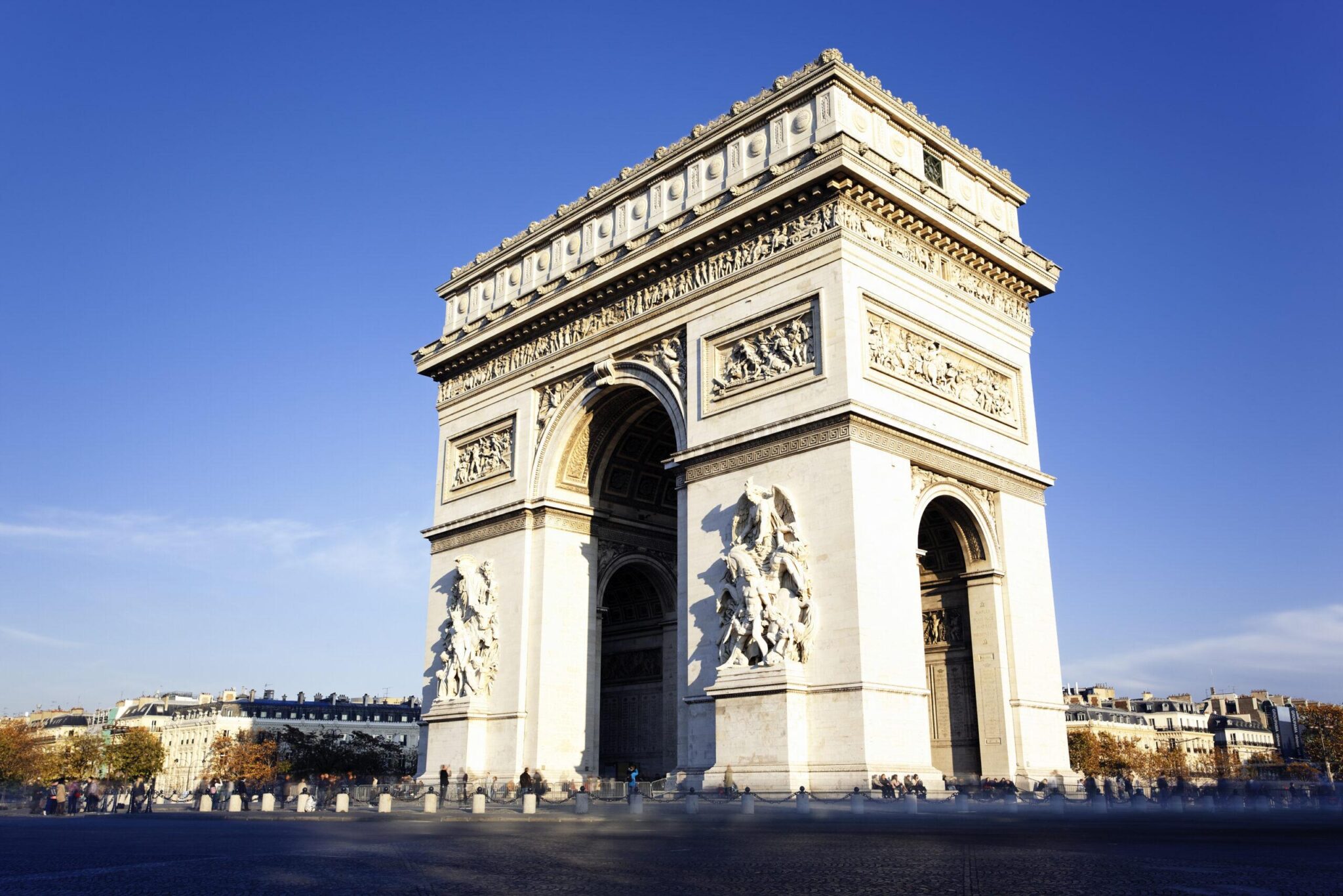 view of famous Arc de Triomphe